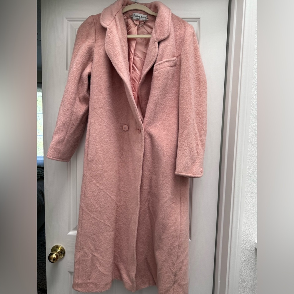 Ashley Scott Vintage 100% Wool Coat
